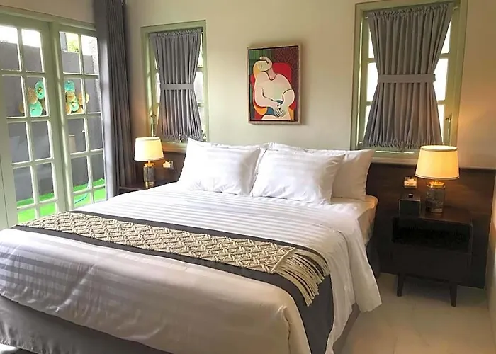 Rumah Kenyeri 4* バリ島