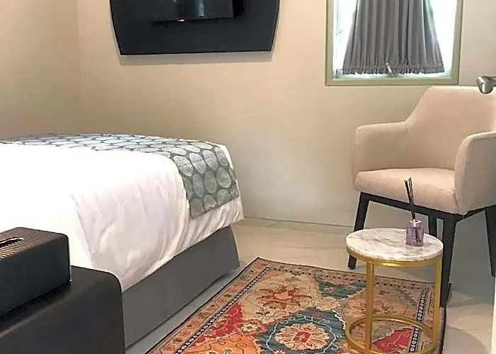 Rumah Kenyeri 4* バリ島